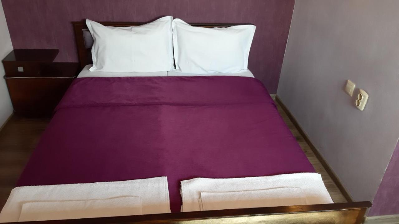 Guest House Bulgari Kazanlŭk Eksteriør bilde