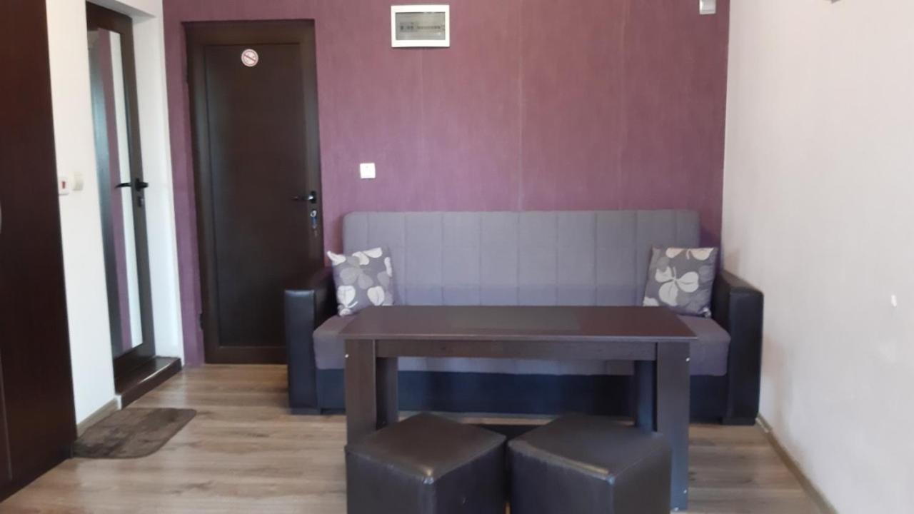Guest House Bulgari Kazanlŭk Eksteriør bilde